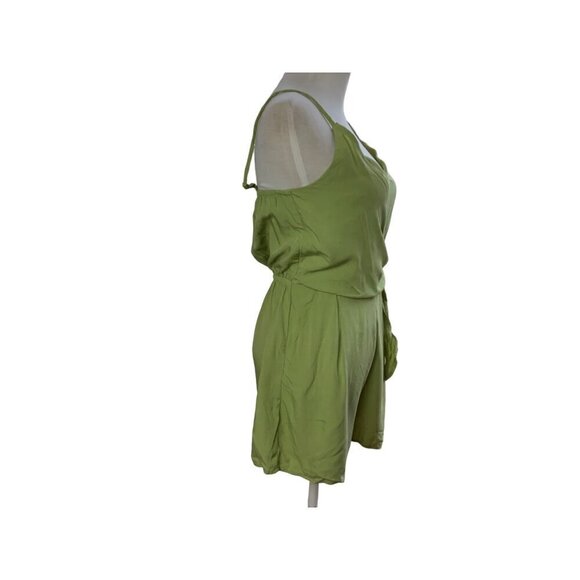 One Clothing Green Romper. Size Small. Fun To Wear. - Picture 2 of 3